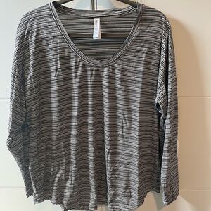 Athleta Cloudlight Stratus striped top XL